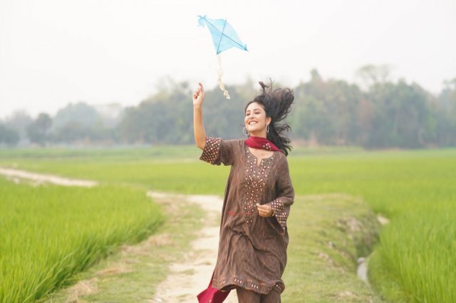ঈদ পেরিয়ে ‘মেঘের বৃষ্টি’